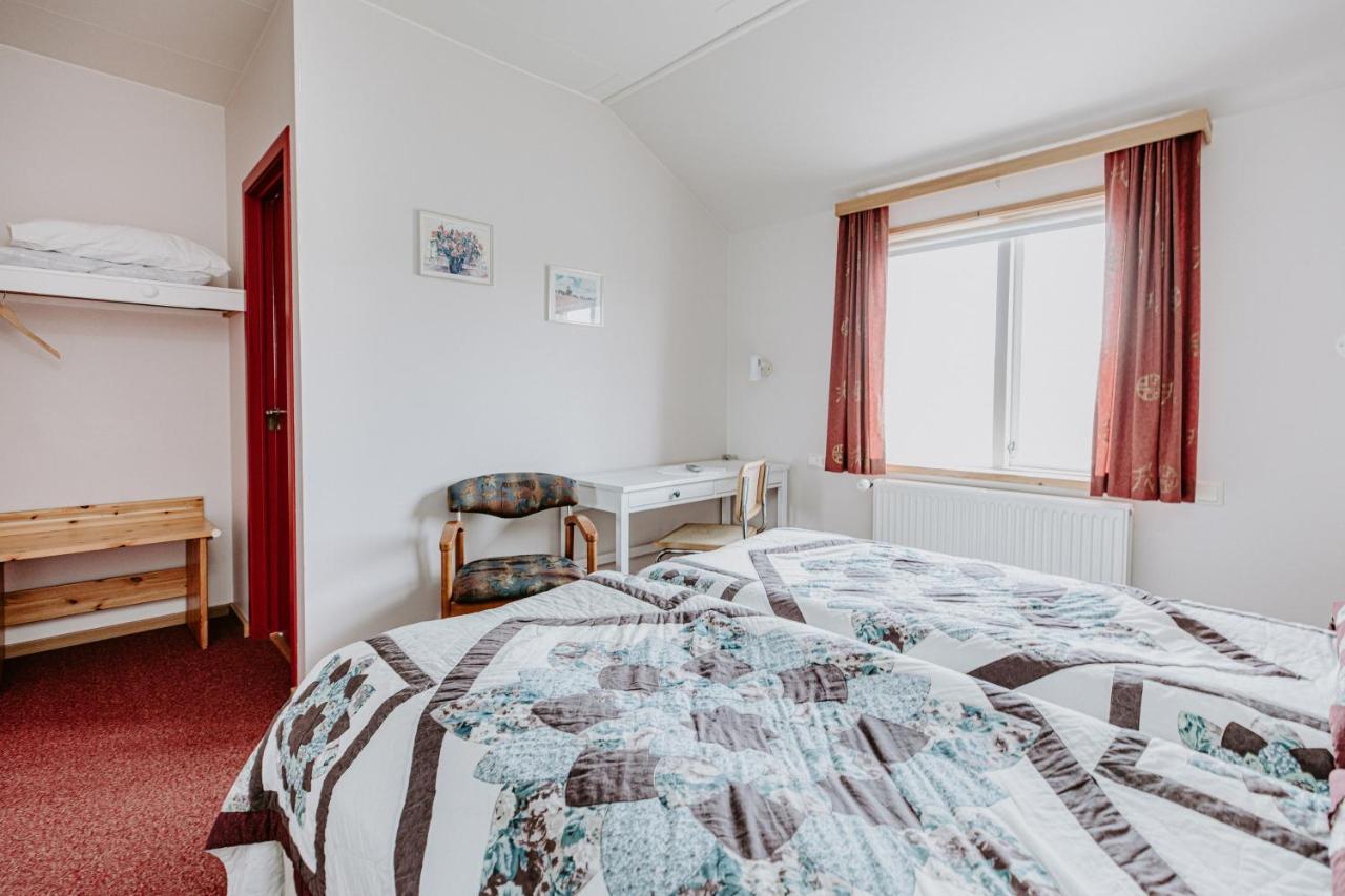 Narfastadir Guesthouse ラウガー エクステリア 写真